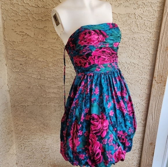 Inspire 1980s Tracy Reese Floral Silk Bubble Hem Party Dress, - Picture 6 of 8